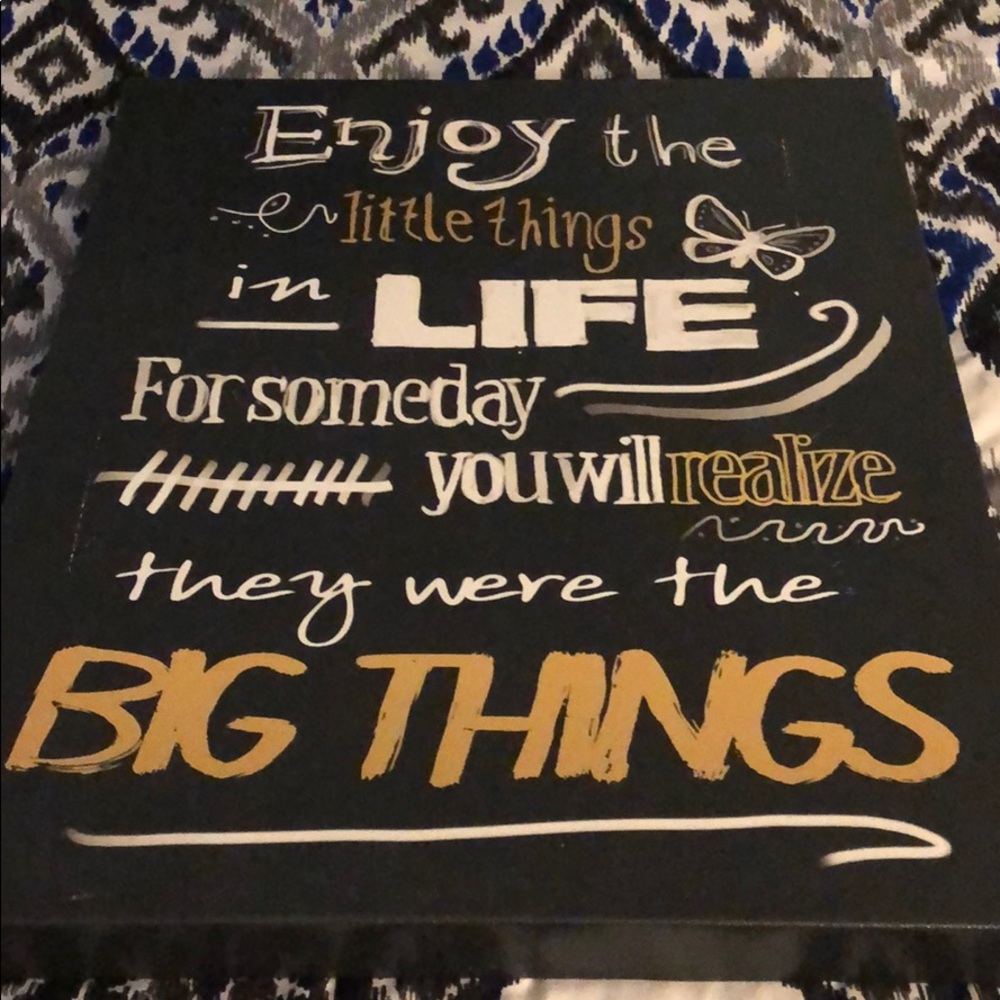 Canvas home decor